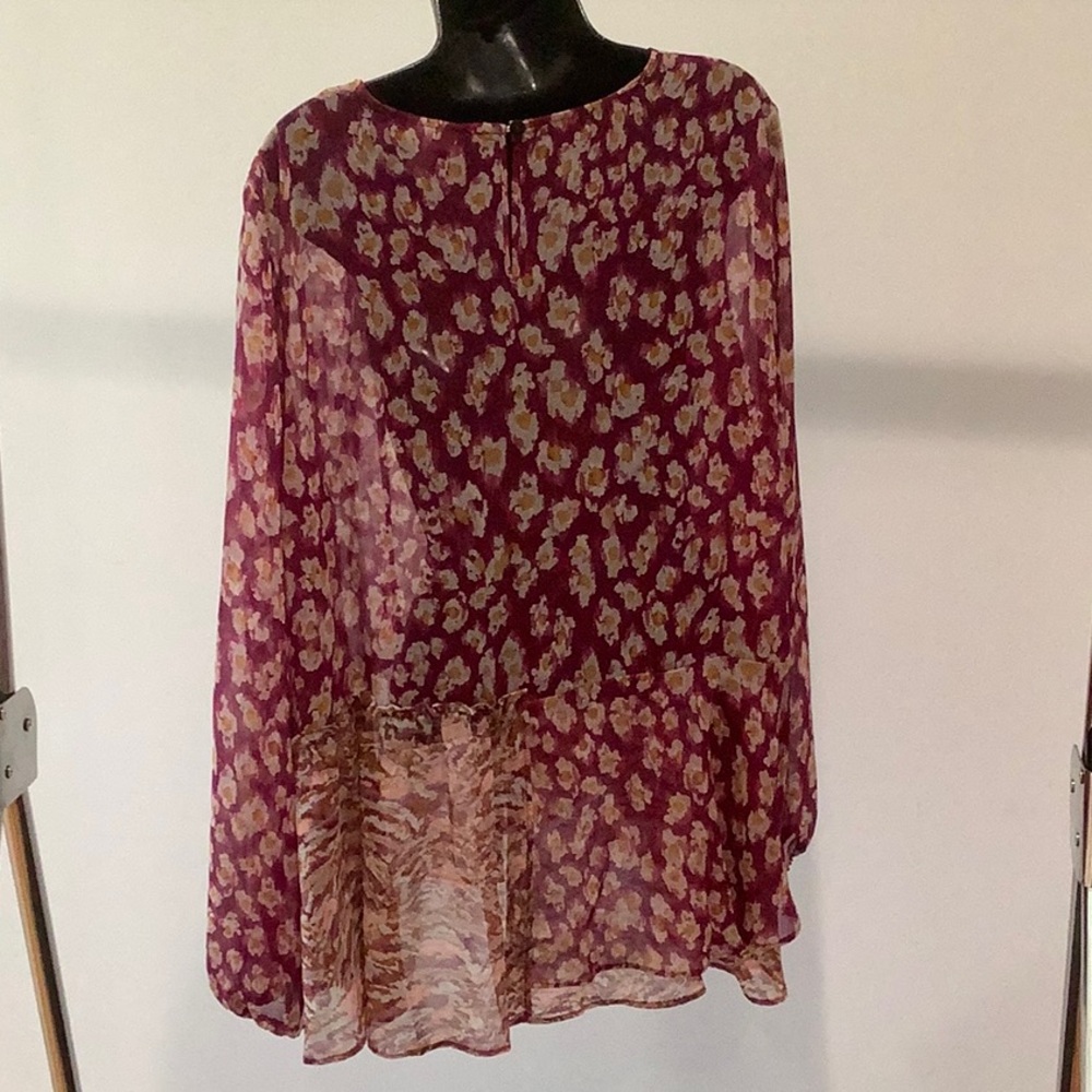 LOGO by Lori Goldstein Printed Blouse with Patchwork and Ruffles - Picture 8 of 13